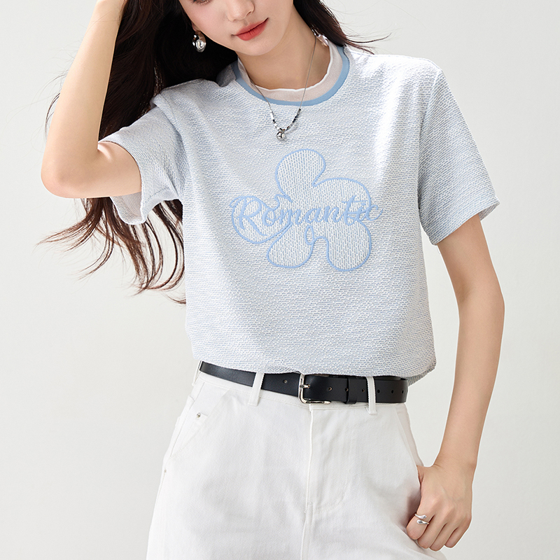 蕾絲拼接領刺綉小清新短袖T恤