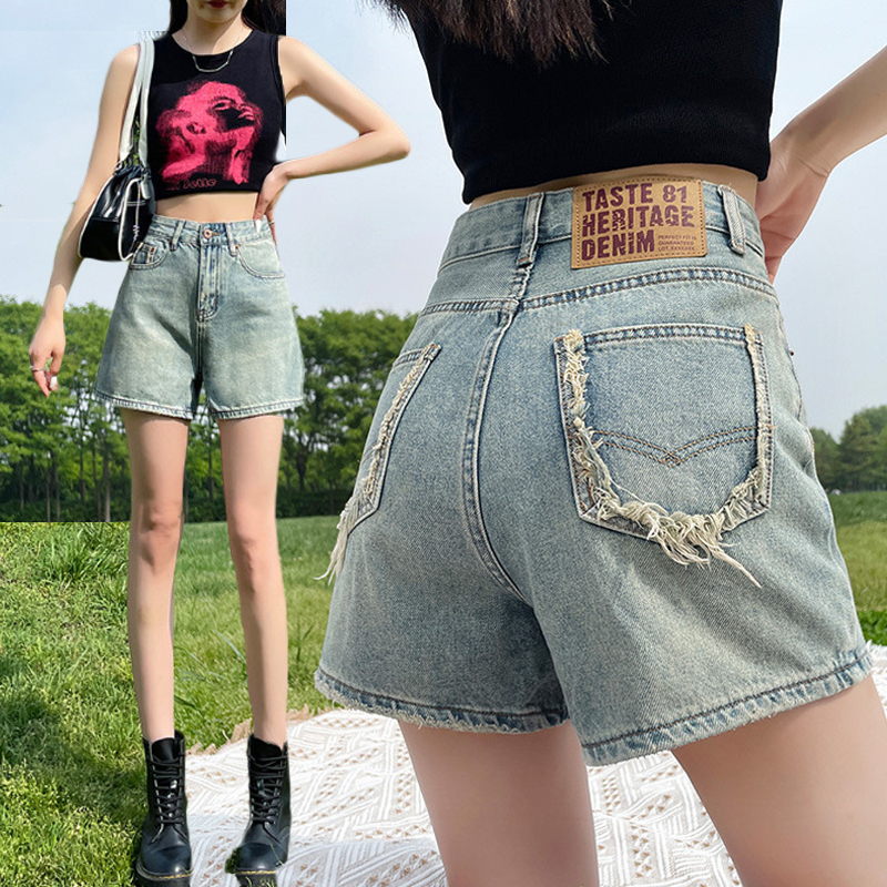 寬鬆高腰直筒牛仔短褲