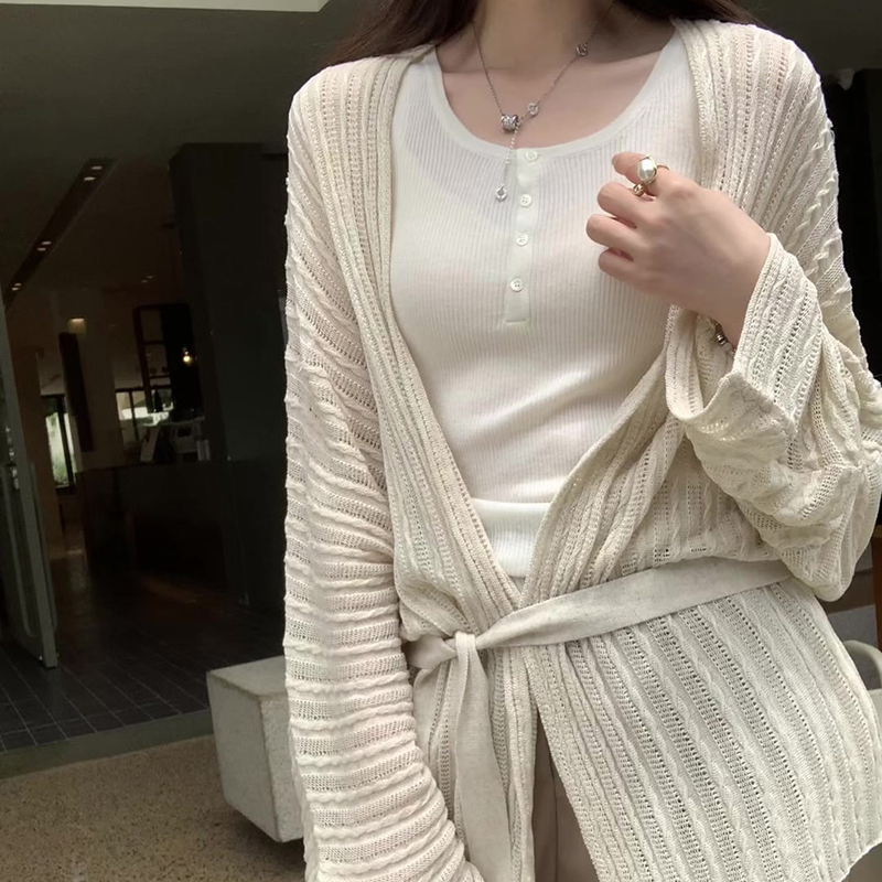 新款小眾鏤空長袖針織開襟衫(2色)