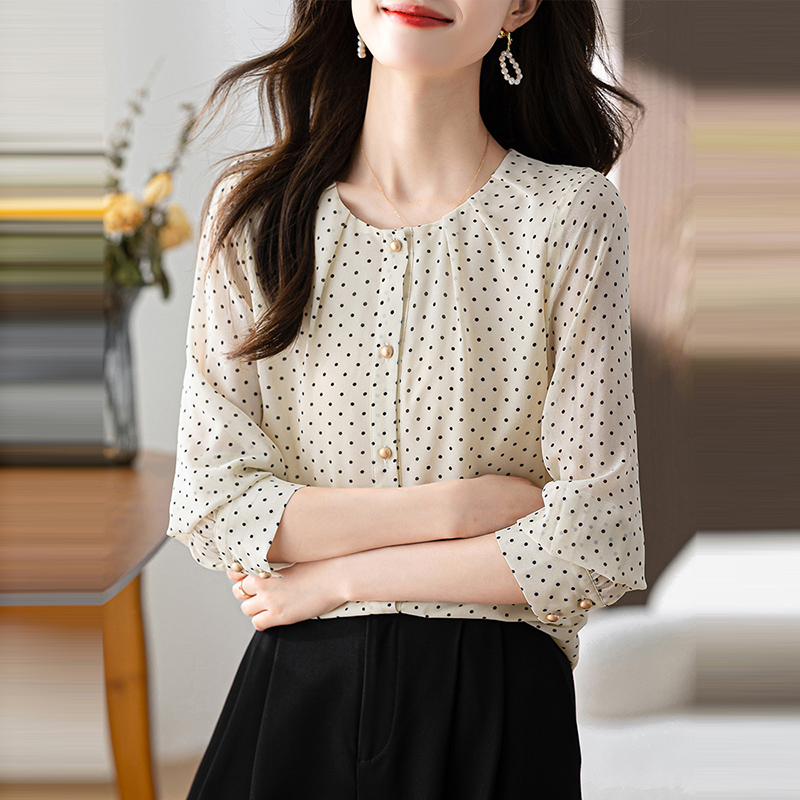 法式復古圓領波點小衫