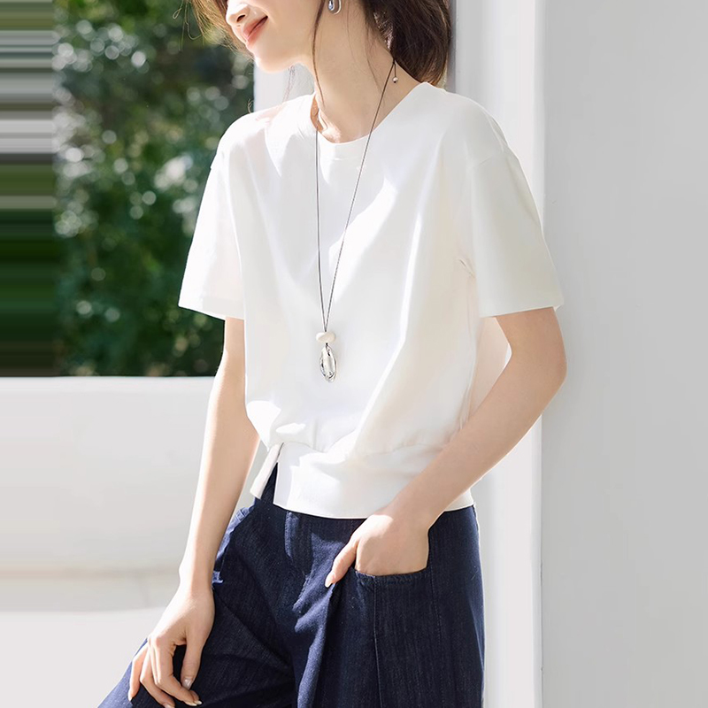 休閒圓領裝飾扣短袖T恤