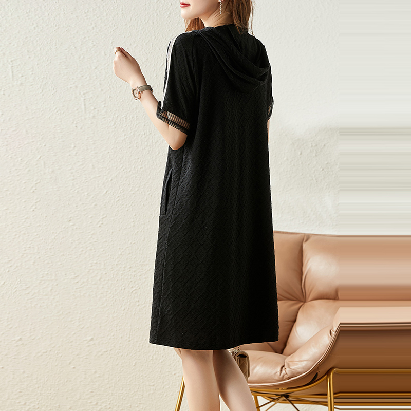 休閒V領A字型連身裙