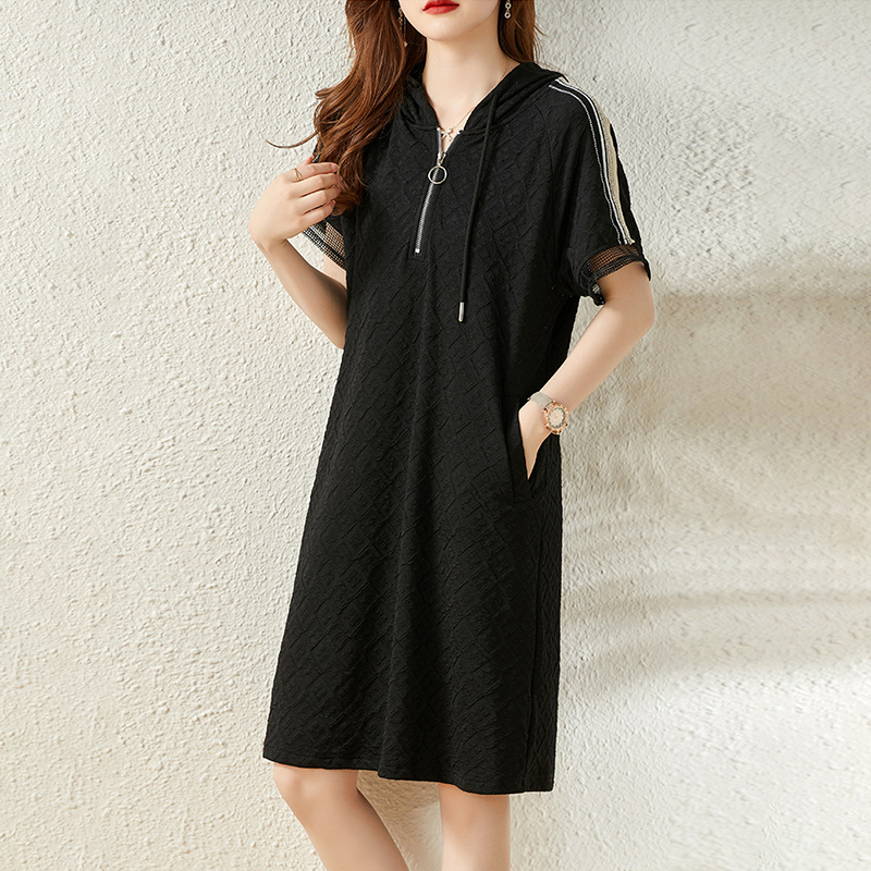 休閒V領A字型連身裙