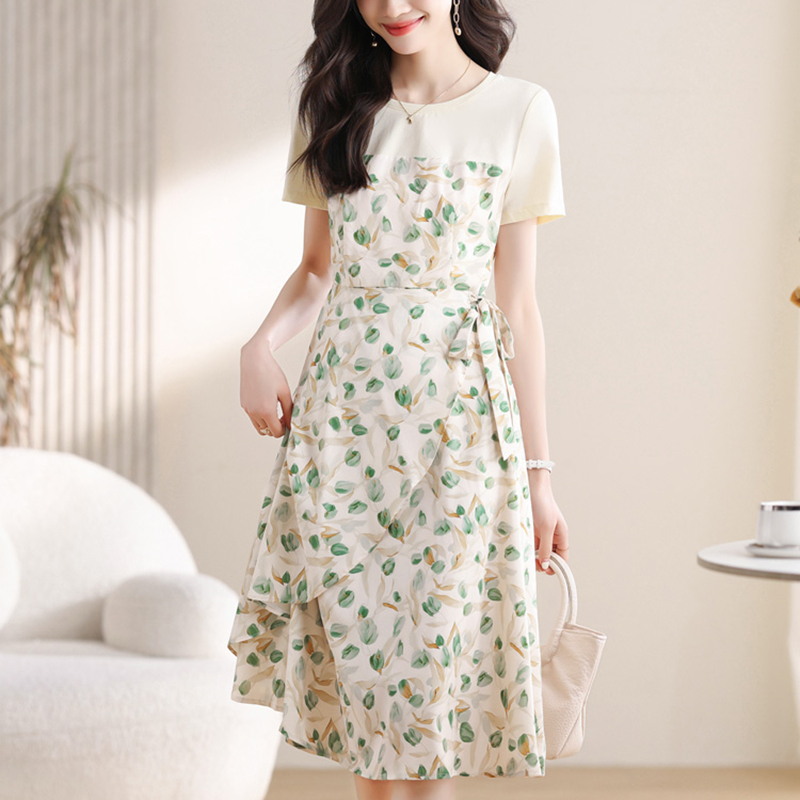 假兩件碎花短袖荷葉邊連身裙