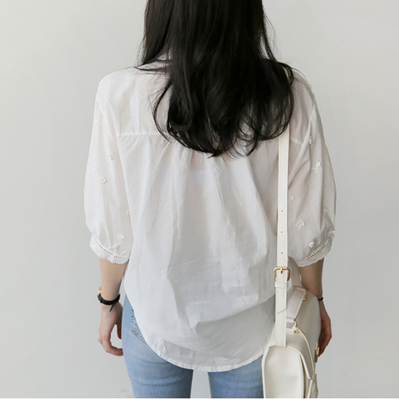 韓系立體小花鏤空設計甜美襯衫