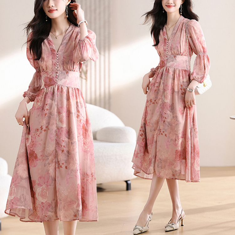 優雅收腰燈籠袖碎花連身裙
