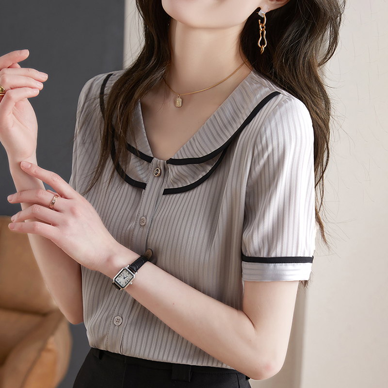 休閒V領撞色條紋短袖襯衫