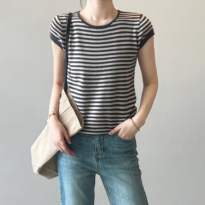 春夏新款撞色條紋圓領短袖T恤(2色)