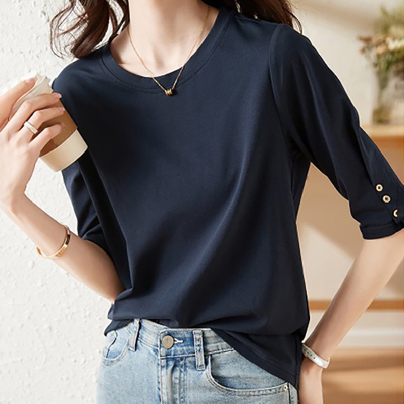 時尚圓領羈扣設計五分袖T恤