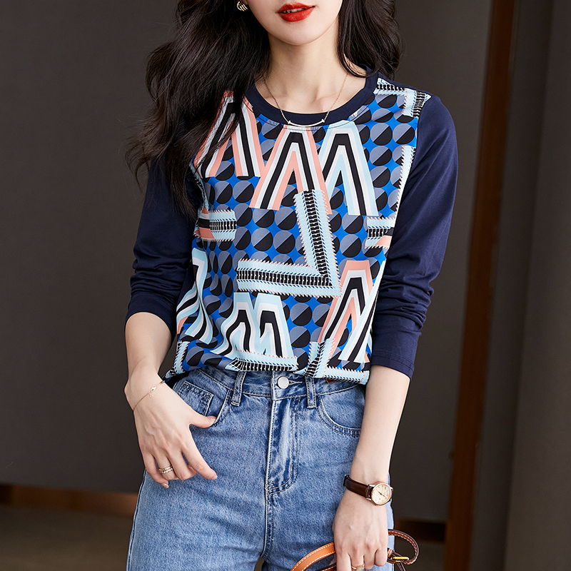 復古印花拼接圓領顯瘦長袖T恤