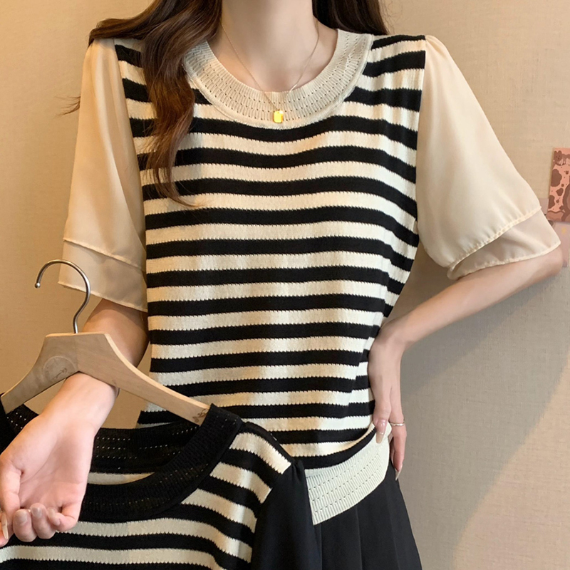 舒適圓領條紋拼接薄紗短袖T恤(2色)