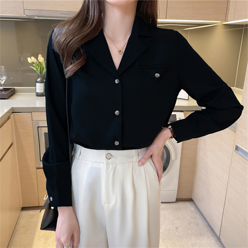 百搭小眾西裝領長袖襯衫