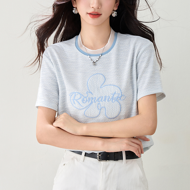 蕾絲拼接領刺綉小清新短袖T恤