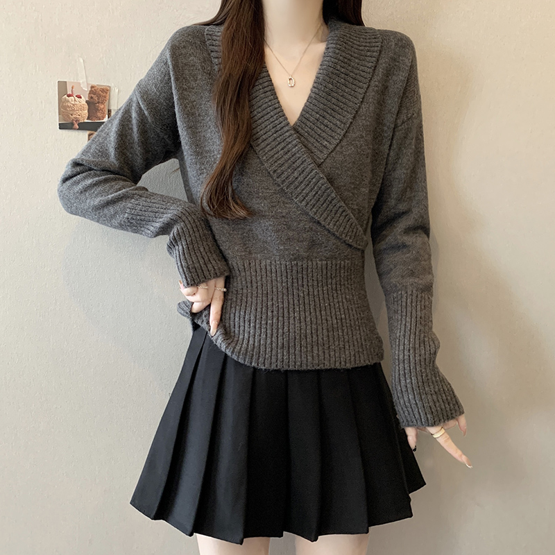 復古交叉V領長袖針織衫