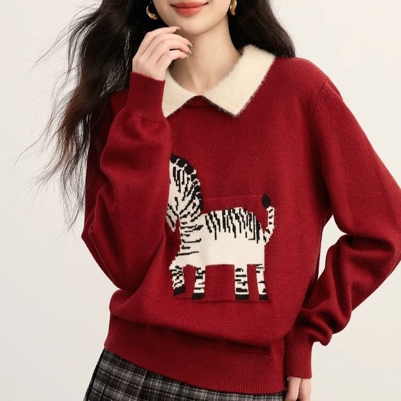 假两件撞色翻领提花针织衫