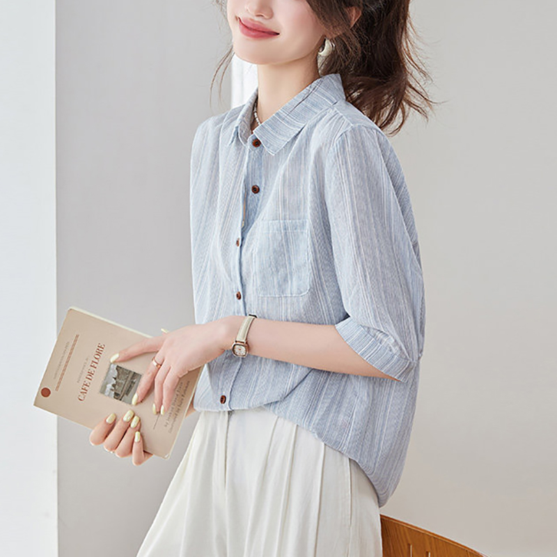 休閒翻領五分袖襯衫