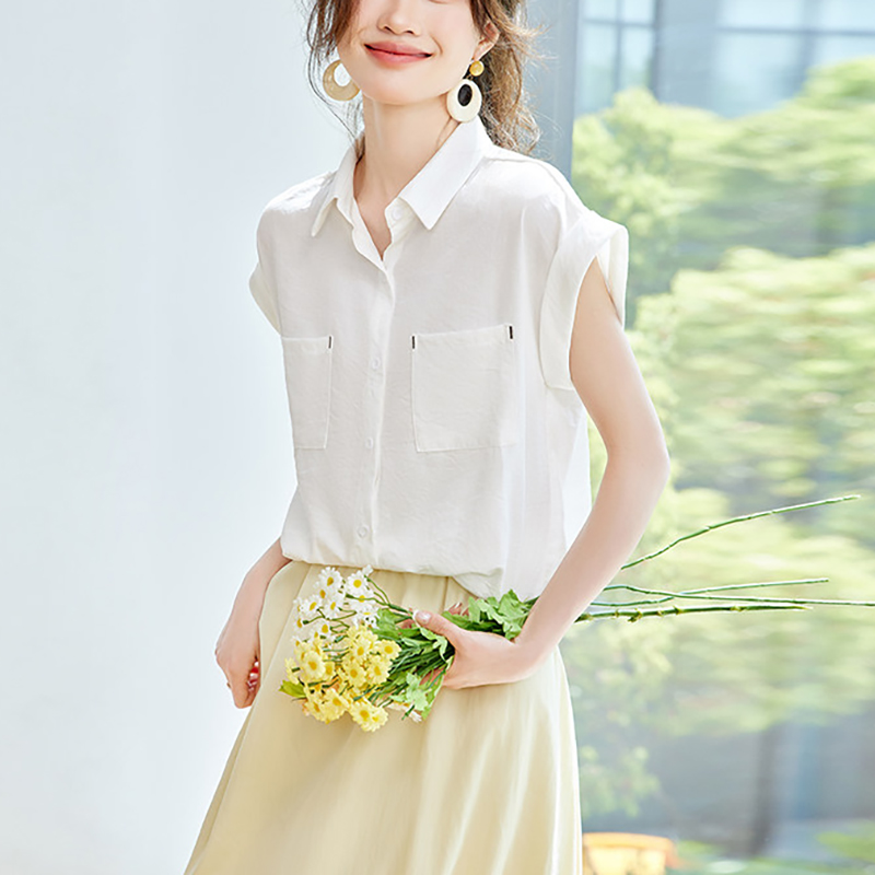 法式翻領飛飛袖襯衫(2色)