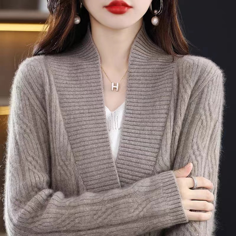 寬鬆V領牛角扣針織開衫(3色)