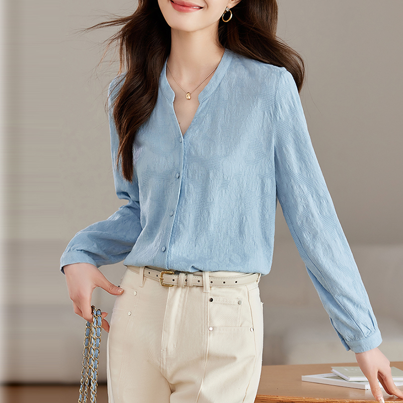 休閒簡約提花V領襯衫