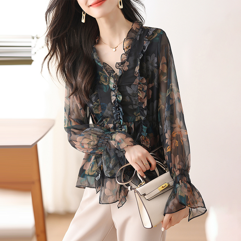 優雅V領碎花收腰喇叭袖荷葉邊小衫
