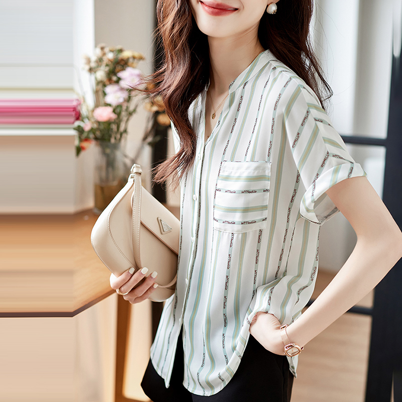 舒適半開V領別緻條紋短袖襯衫