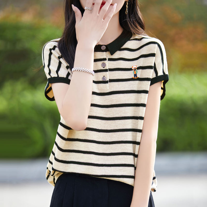 時尚條紋刺繡針織短袖T恤