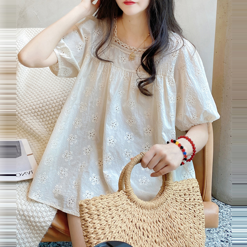 優雅方領鏤空鉤花連肩袖娃娃衫(2色)