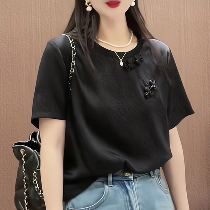 簡約圓領壓花垂感短袖T恤