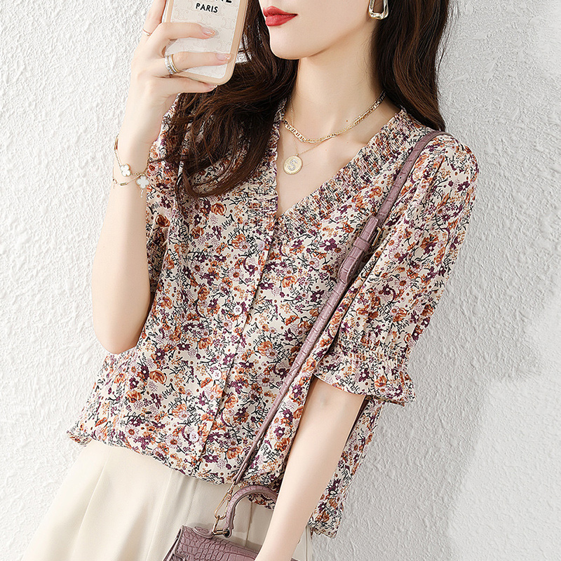 韓版復古碎花喇叭袖襯衫