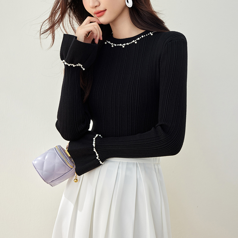 釘珠半高領感喇叭袖針織衫