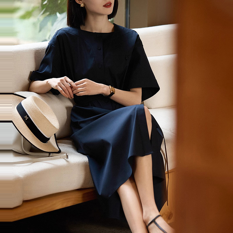 【附腰帶】法式設計感方領連身裙