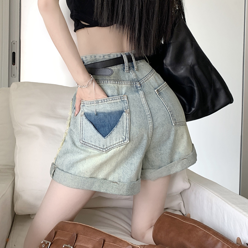 高腰水洗A字捲邊牛仔短褲