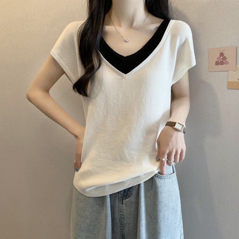 韓系V領撞色假兩件短袖T恤(2色)