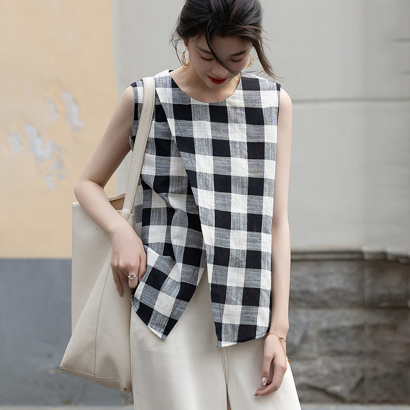 復古格紋交叉圓領無袖襯衫