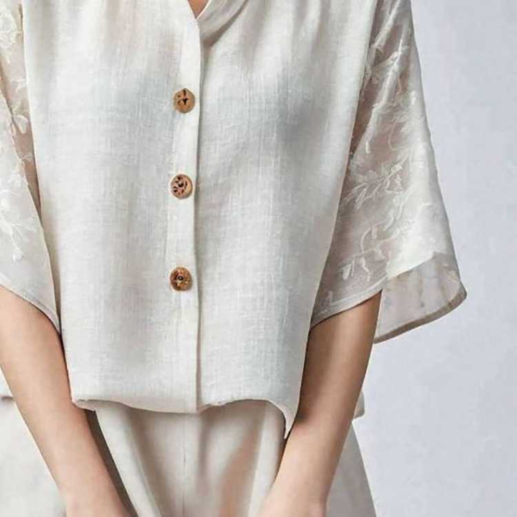 日系立領系扣中袖小衫