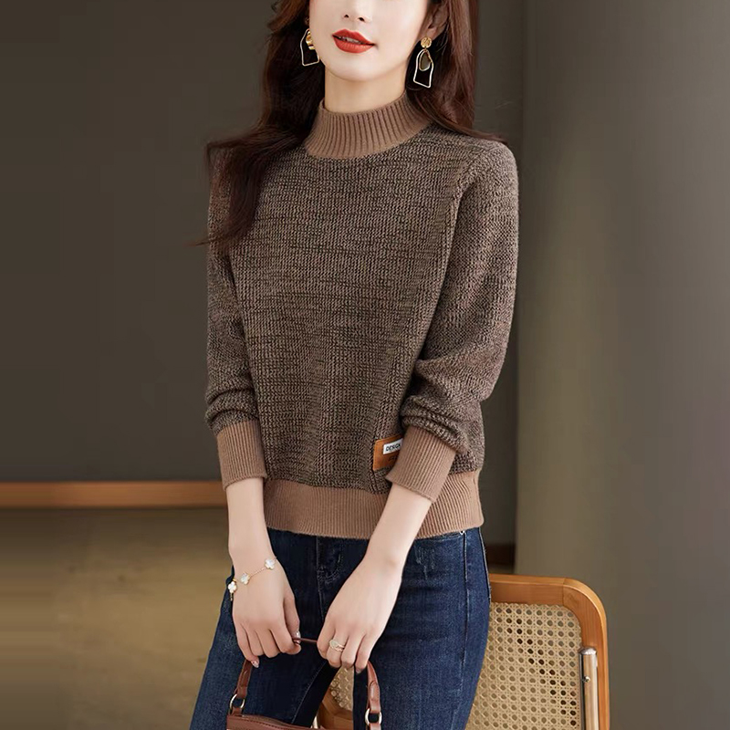 半高領長袖短款針織毛衣