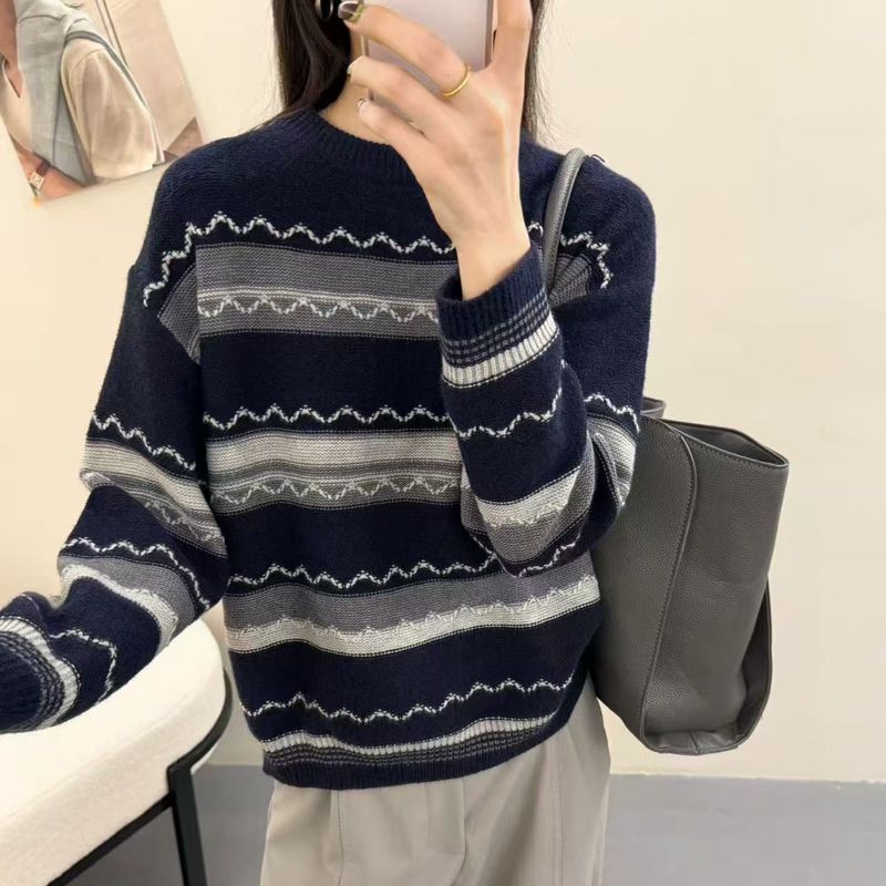 時尚拼色條紋圓領長袖針織毛衣(2色)
