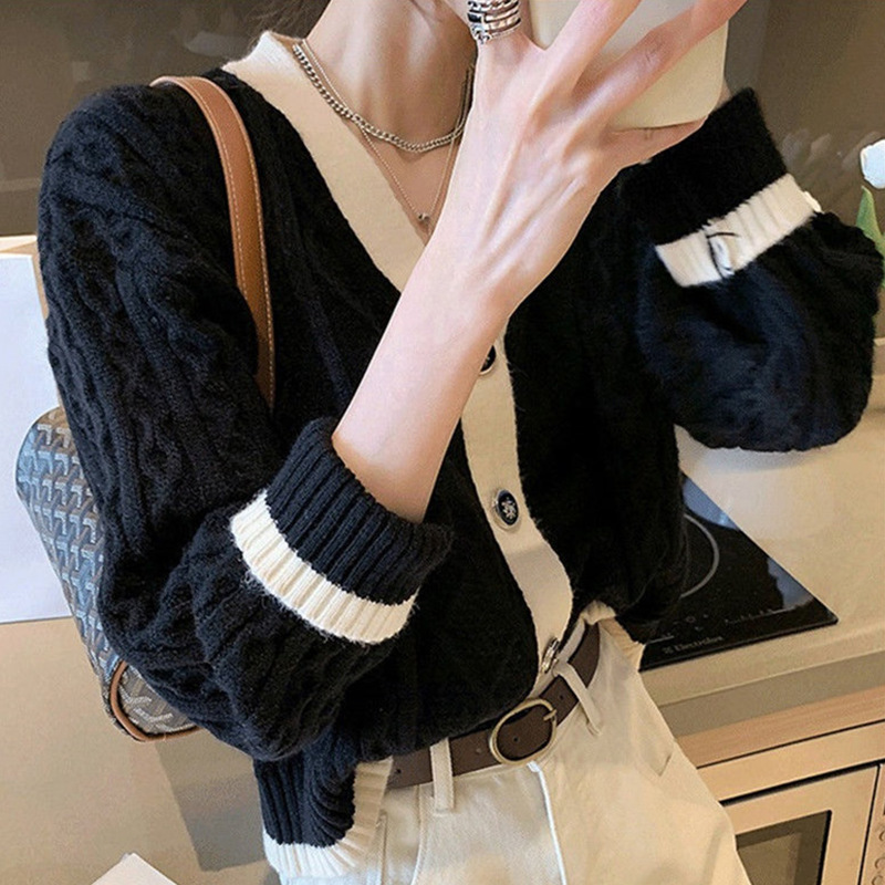 寬鬆麻花V領長袖針織開衫(2色)