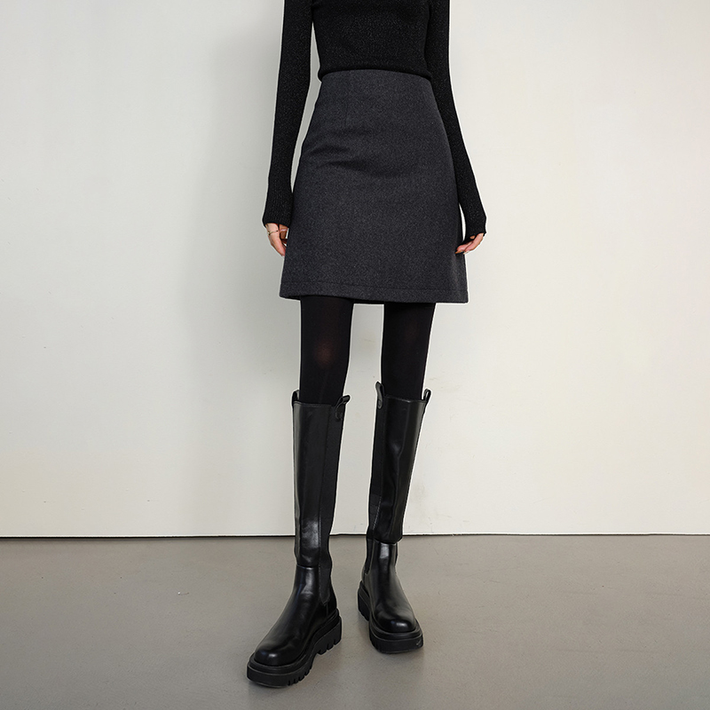 新款簡約高腰A字短裙