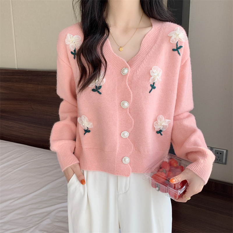 甜美V領立體花朵​​釘珠針織開襟衫