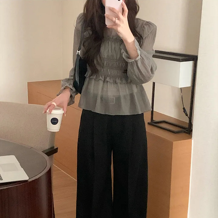 法式溫柔甜美木耳邊皺褶收腰小衫(2色)