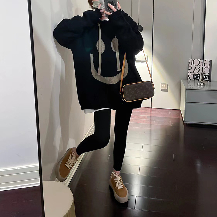 慵懶風休閒百搭軟糯笑臉連帽毛衣(2色)