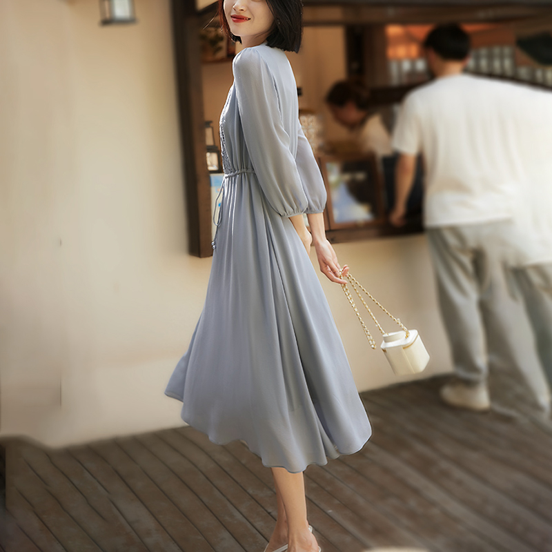 V領刺繡輕薄飄逸燈籠袖連身裙(3色)