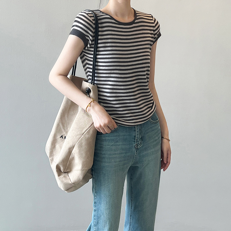 春夏新款撞色條紋圓領短袖T恤(2色)