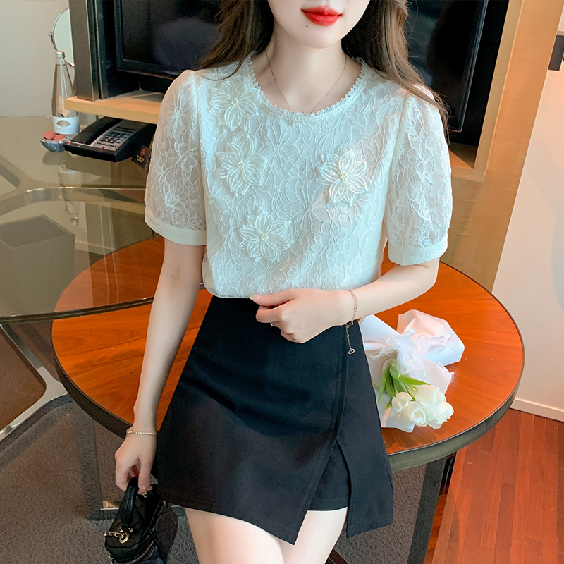 小眾復古圓領蕾絲泡泡短袖小衫