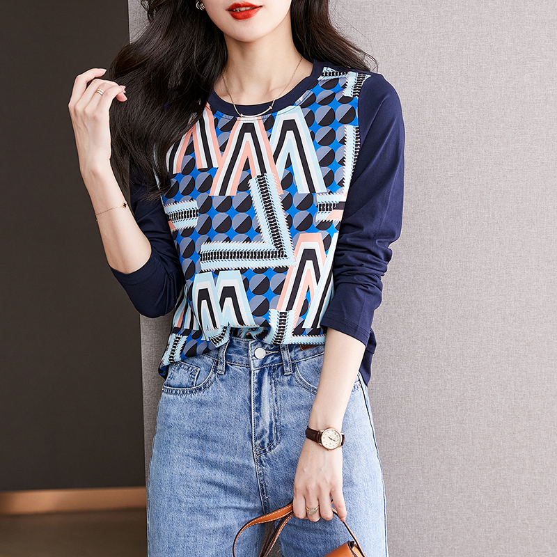 復古印花拼接圓領顯瘦長袖T恤