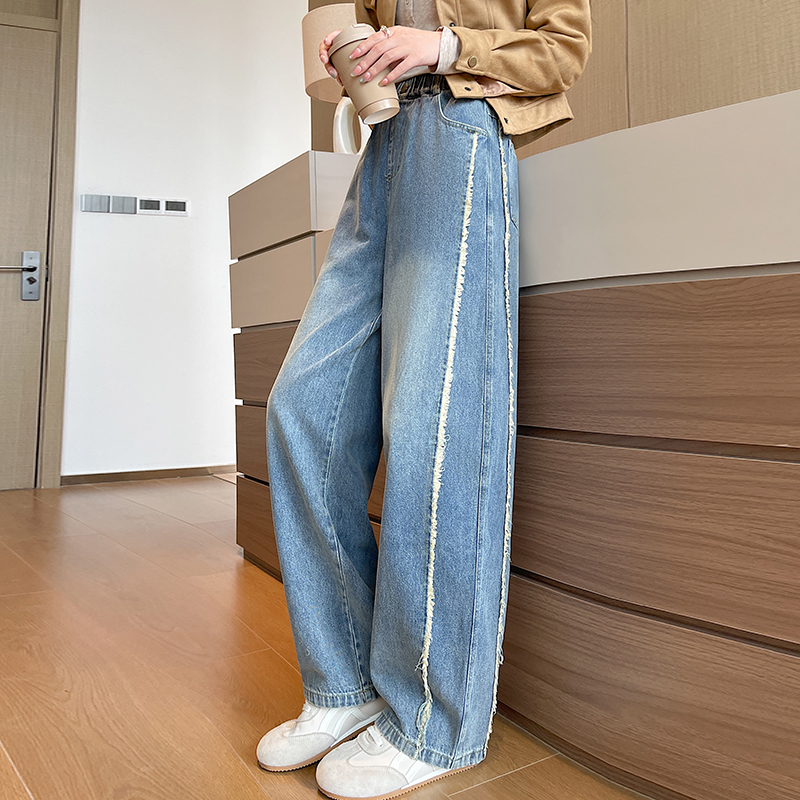 休閒毛邊寬鬆直筒牛仔褲