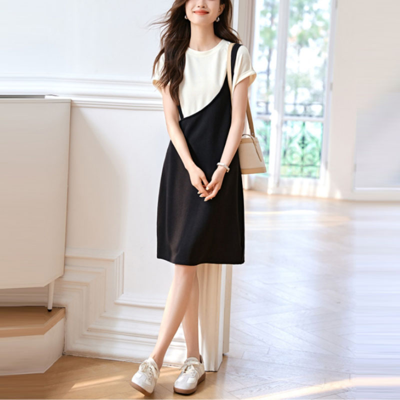 撞色拼接假兩件背帶連身裙