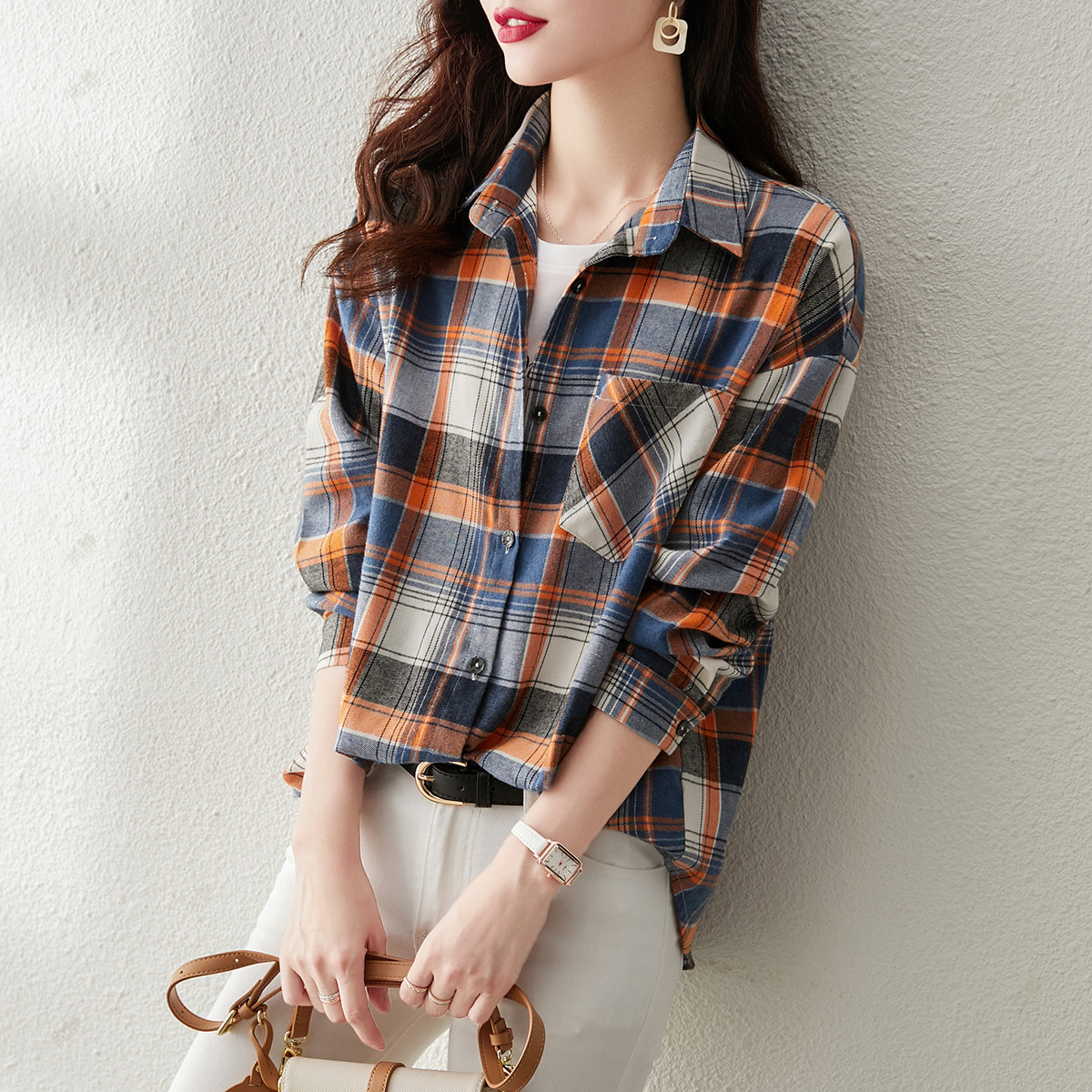 時尚通勤格紋設計休閒翻領襯衫