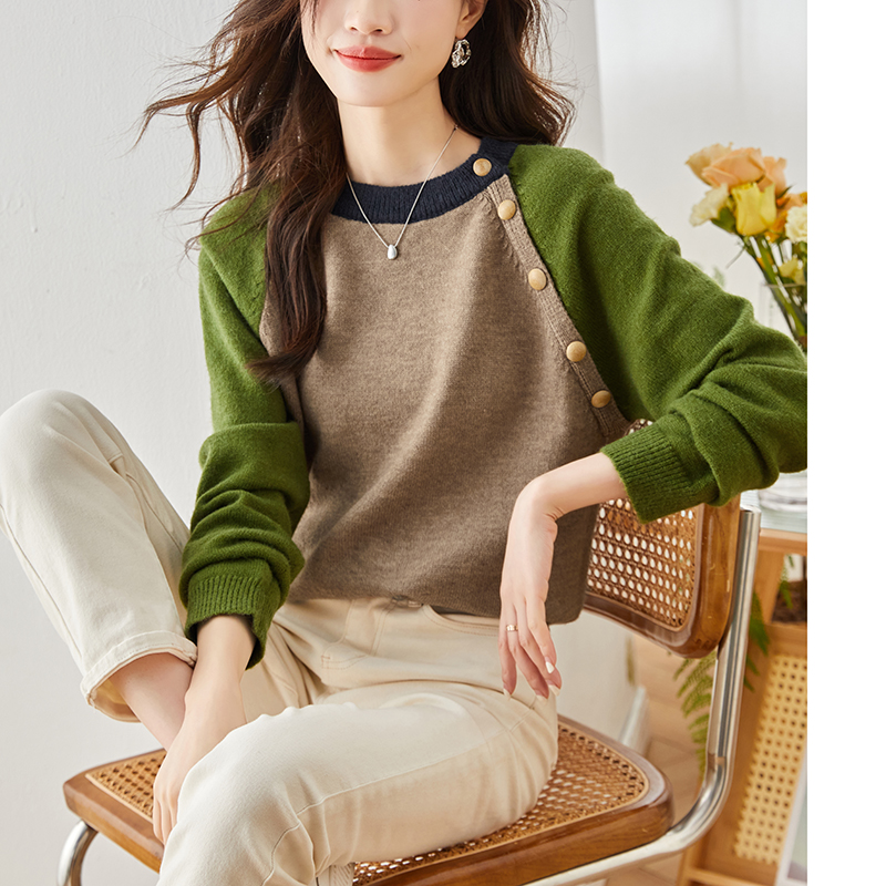 撞色拼接設計感柔軟親膚針織衫